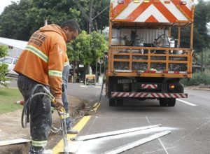 transitar-investe-r$-5-milhoes-na-revitalizacao-da-sinalizacao-viaria-de-cascavel