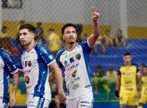 com-gols-de-dudu-e-mendes,-pato-futsal-vence-o-sao-miguel-pela-2a-rodada-da-serie-ouro