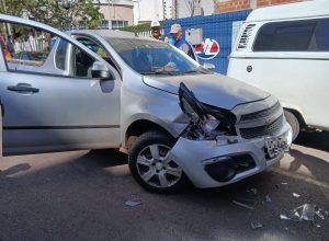 motorista-embriagado-bate-em-veiculos-estacionados-e-e-detido-em-cascavel