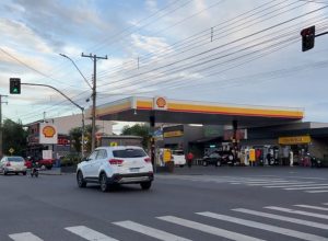 cruzamentos-perigosos-acendem-alerta-e-preocupam-motoristas-em-cascavel