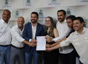 prefeitura-de-cascavel-protocola-projeto-para-criar-125-novas-vagas-de-professores-efetivos