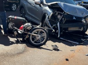 motociclista-fica-ferido-ao-se-envolver-em-acidente-com-onibus-da-saude-em-cascavel
