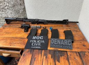 operacao-“zona-sul”-prende-tres-e-apreende-fuzil-e-drogas-em-cascavel
