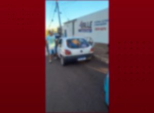 imprudencia:-transitar-flagra-11-pessoas-dentro-de-carro,-criancas-estavam-no-porta-malas