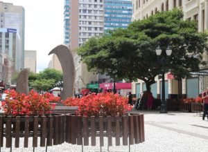 pioneirismo-historico-faz-com-que-curitiba-siga-com-dna-inovador