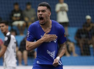 sao-caetano-vence-juventude-no-primeiro-jogo-da-historia-da-lnf-silver