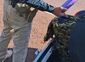 casal-e-preso-com-quase-18-quilos-de-maconha-na-br-163;-homem-tinha-mandados-em-aberto