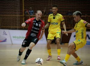 campo-mourao-e-praia-clube-empatam-pela-lnf-cresol-2026