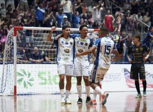 sao-jose-e-superado-pelo-pato-futsal-fora-de-casa-pela-lnf