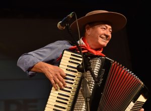 cascavel-abre-inscricoes-para-o-3o-encontro-de-violeiros-e-sanfoneiros-60+