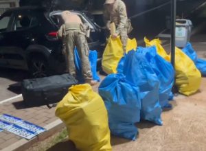 adolescente-e-apreendido-com-mais-de-400-quilos-de-droga-na-br-277