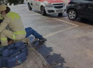 camera-registra-engavetamento-com-tres-veiculos-no-bairro-em-cascavel;-veja-o-video