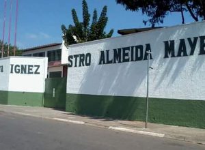 professora-sofre-ferimentos-durante-ataque-a-uma-escola-em-suzano