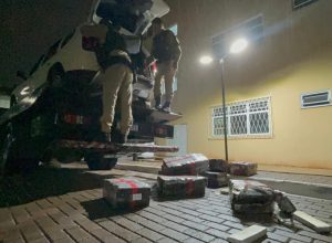 policia-apreende-191-quilos-de-maconha-apos-perseguicao-em-cascavel