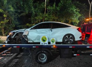 veiculo-furtado-e-recuperado-apos-perseguicao-na-br-163-em-guaira