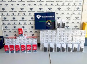 receita-federal-apreende-carga-de-r$-95-mil-em-smartphones-na-br-467-em-cascavel