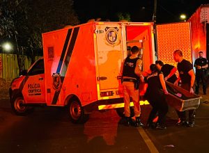 homem-e-morto-a-tiros-dentro-de-carro-em-foz-do-iguacu