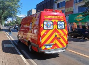 idosa-fica-ferida-apos-ser-atropelada-por-moto-na-avenida-brasil,-em-cascavel