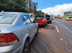 novo-acidente-e-registrado-apos-interdicao-na-br-277,-no-trevo-cataratas