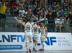 blumenau-recebe-o-balsas-ma-no-sesi-pela-lnf-silver