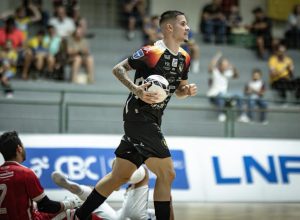 blumenau-busca-empate-apos-desvantagem-e-mantem-invencibilidade-na-lnf-silver-cresol