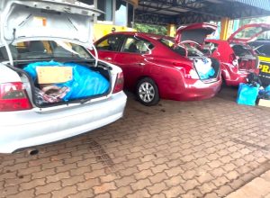 prf-intercepta-tres-veiculos-com-carga-de-eletronicos-e-vapes-na-br-277