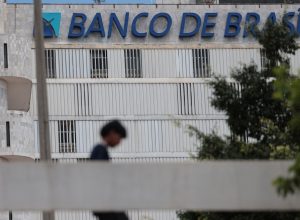 brb-firma-acordo-para-transferir-ativos-comprados-do-banco-master