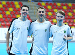 trio-do-jaragua-futsal-e-campeao-de-sul-americano-com-a-selecao-brasileira-sub-17