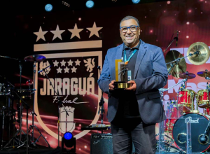 jaragua-futsal-conquista-importante-trofeu-do-esporte-brasileiro