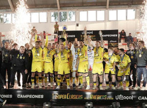 jaragua-futsal-vence-boca-juniors-nos-penaltis-e-conquista-o-superclassicos-das-americas