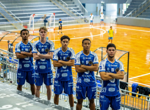 cinco-atletas-do-sub-20-sao-promovidos-ao-adulto-do-pato