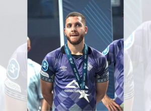 charuto-e-vice-campeao-da-champions-league-de-futsal-com-o-palma