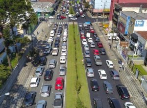 nao-e-sao-paulo:-ranking-revela-a-capital-brasileira-com-mais-tempo-perdido-no-transito