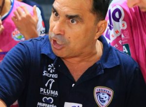 deividy-hadson-se-despede-dos-jogadores-e-comissao-tecnica-apos-saida-do-cascavel-futsal