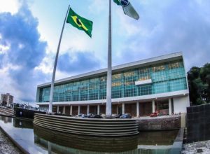 assessor-da-casa-civil-do-parana-e-investigado-pelo-gaeco-por-lavagem-de-dinheiro