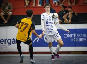 sport-e-joacaba-empatam-em-jogo-de-oito-gols-pela-lnf-silver-cresol