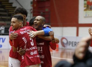atlantico-domina-o-corinthians-e-mantem-grande-fase-na-lnf-cresol