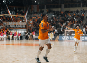 dominio-laranja-:-acbf-amplia-marcas-historicas-na-conmebol-libertadores