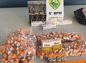 pm-apreende-material-ligado-a-medicamentos-para-emagrecimento-em-onibus-na-br-277