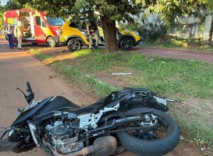 moto-tem-roda-arrancada-em-grave-acidente-na-avenida-piquiri,-em-cascavel