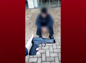 adolescente-e-apreendido-apos-tentativa-de-assalto-com-arma-falsa-em-frente-a-hotel-de-cascavel