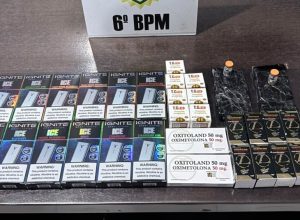 choque-apreende-medicamentos,-anabolizantes-e-cigarros-eletronicos-na-rodoviaria-de-cascavel
