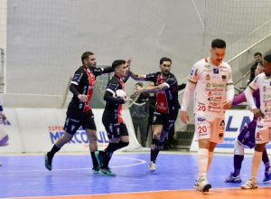 joinville-vence-chopinzinho-na-prorrogacao-e-avanca-as-quartas-de-final-da-copa-lnf