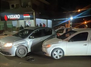 motorista-foge-apos-provocar-acidente-e-abandonar-veiculo-em-cascavel