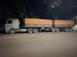 motorista-e-preso-em-cascavel-suspeito-de-desviar-carga-de-soja-que-seguiria-para-paranagua
