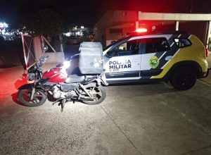 homem-e-preso-por-embriaguez-ao-volante-apos-transportar-crianca-em-motocicleta-em-cascavel