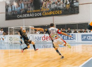 acbf-reage-no-segundo-tempo,-busca-empate-em-cascavel-e-mantem-o-5o-lugar-na-lnf-cresol