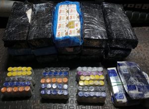 acao-policial-em-cascavel-apreende-medicamentos-emagrecedores-escondidos-em-onibus