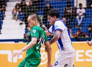 ronald-marca-duas-vezes-para-o-marreco,-mas-santo-andre-arranca-empate-em-2-a-2-pela-lnf-cresol