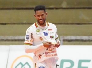 chopinzinho-vence-velez-camaqua-em-casa-e-alcanca-o-america-rn-na-lideranca-da-lnf-silver